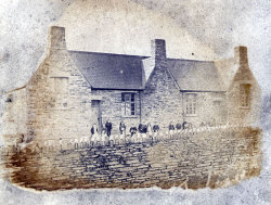 Tom Mathias: Houses and Servants