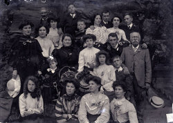 Tom Mathias: Town Folk