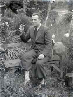 Tom Mathias: Darluniau