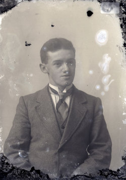 Tom Mathias: Portraits