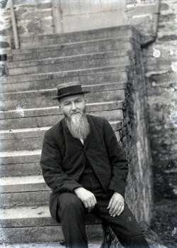 Tom Mathias: Portraits