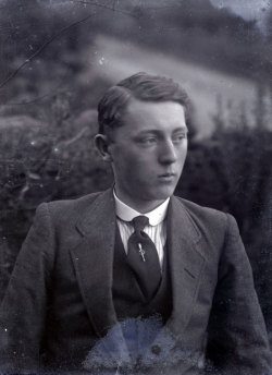 Tom Mathias: Darluniau