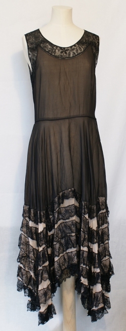 Black and Pink Chiffon Evening Dress 1920s