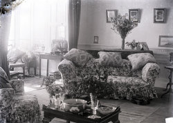 Tom Mathias: Houses and Servants