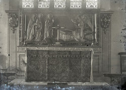 Tom Mathias: Houses and Servants